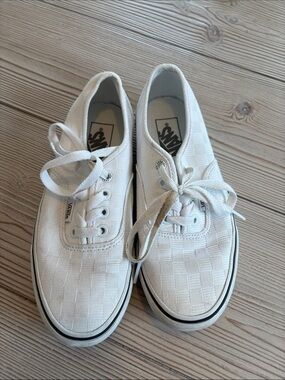 Vans Platform Checkerboard Low Top Sneakers